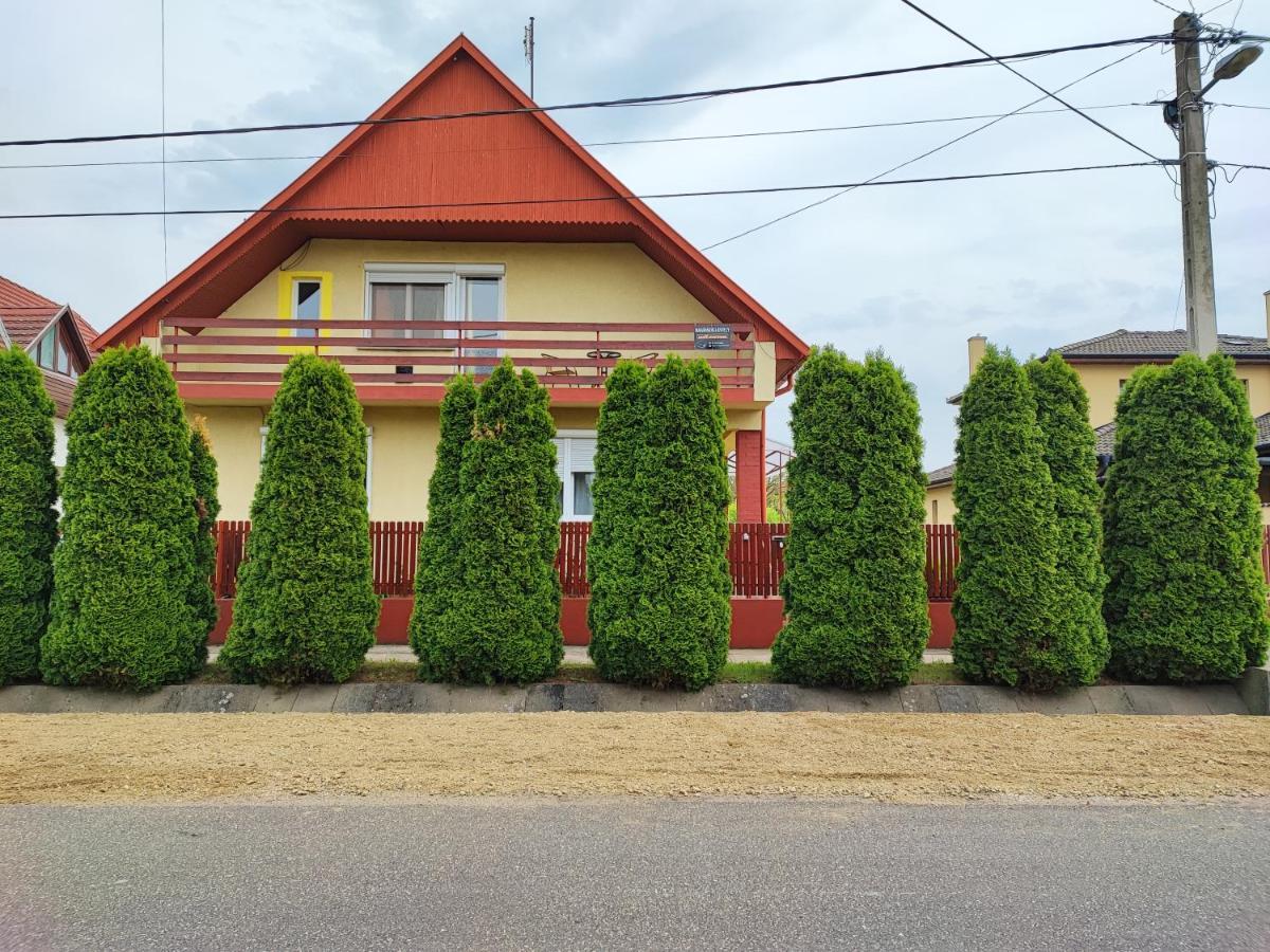 Szaffi Apartman Hajdúszoboszló Dış mekan fotoğraf