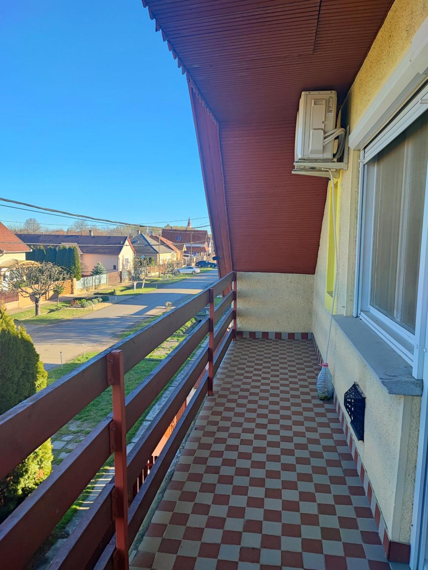 Szaffi Apartman Hajdúszoboszló Dış mekan fotoğraf